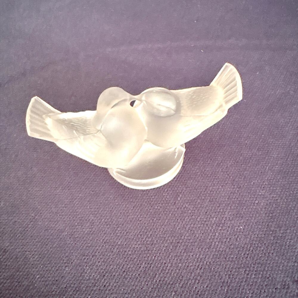 Lalique Frosted Kissing Birds Figurine - Signed